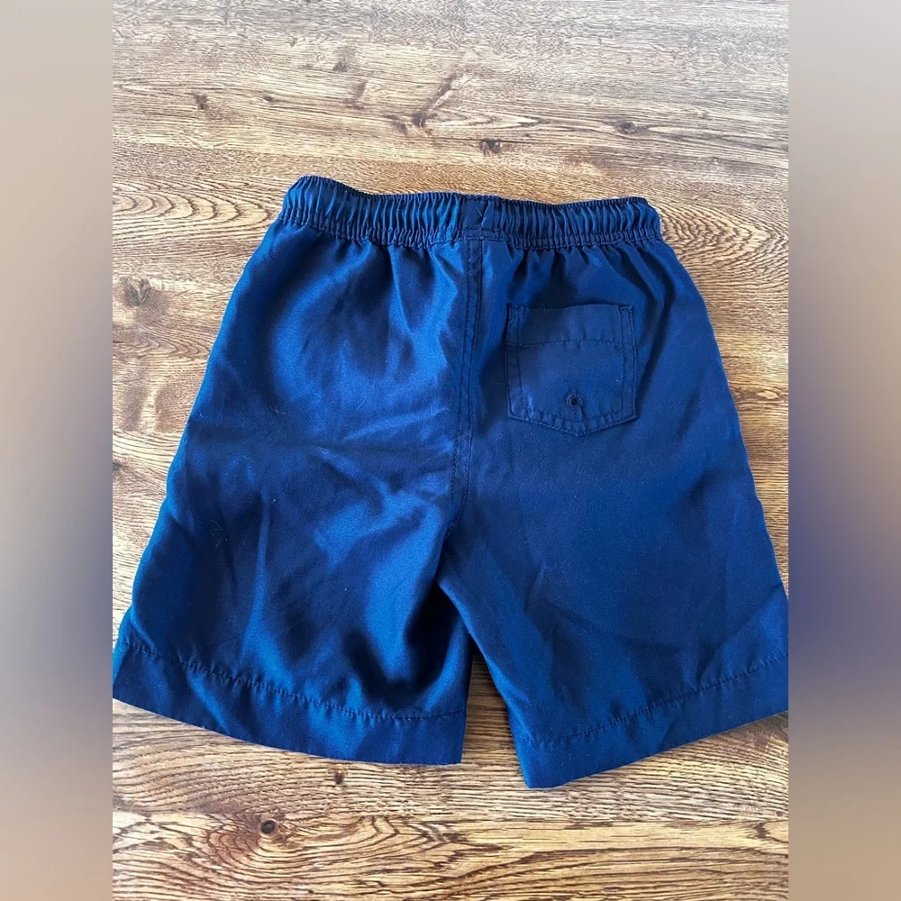 Lands End this pair